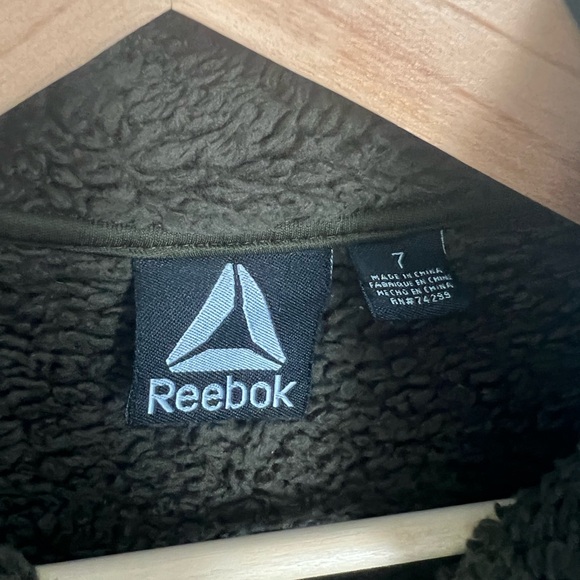 Boys Reebok jacket - Picture 4 of 6